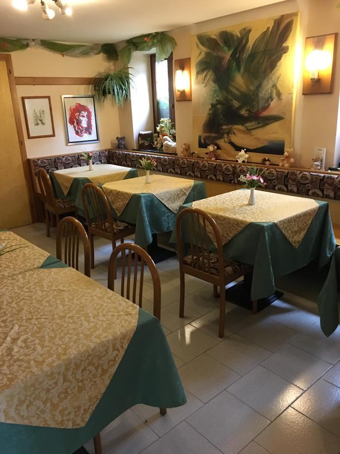 Albergo Meuble Tarandan フォルニ・ディ・ソプラ エクステリア 写真